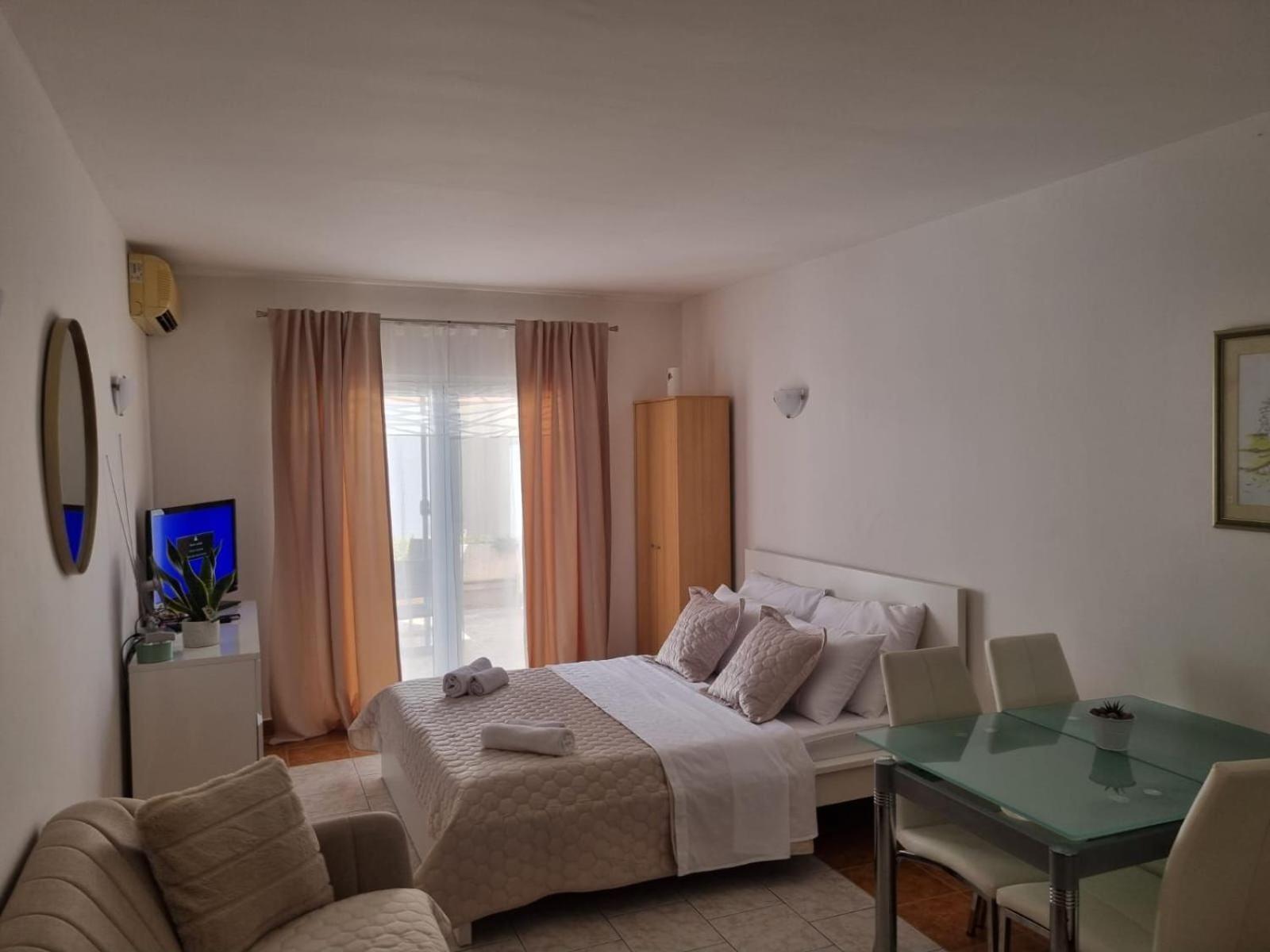 Apartment Bubi Nečujam Εξωτερικό φωτογραφία